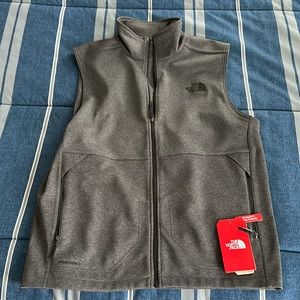 Men’s North Face Windwall vest